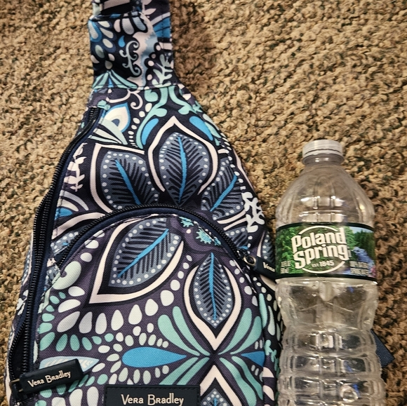 Vera Bradley Blue Island Medallion Essential Sling Backpack Crossbody Bag EUC - Picture 3 of 13